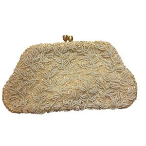 Vintage 1920’s/1930’s beaded clutch purse
